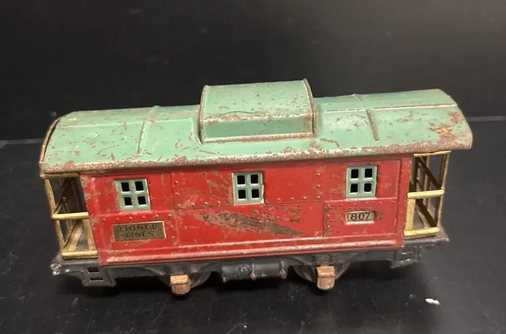 Lionel Prewar #807 O Gauge Caboose Red Green Steel Vintage No Couplers